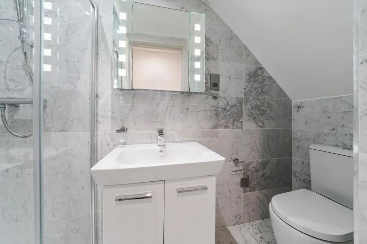 لندن Lara Deluxe Modern City 2 Bed Apartment By Tower Bridge 0*,